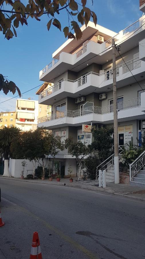 Aralis Rooms Sarandë Buitenkant foto